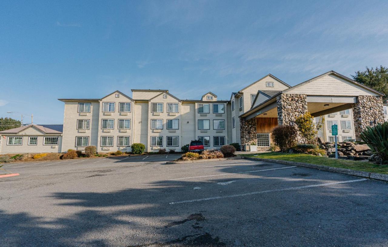 The Ashley Inn & Suites Lincoln City Esterno foto