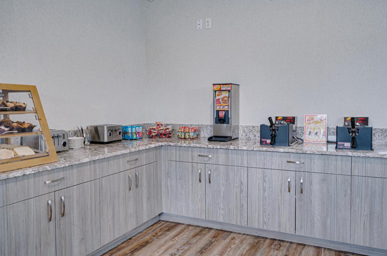 The Ashley Inn & Suites Lincoln City Esterno foto