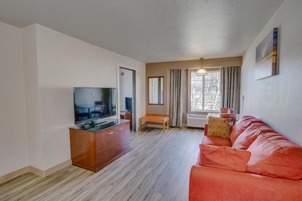 The Ashley Inn & Suites Lincoln City Esterno foto