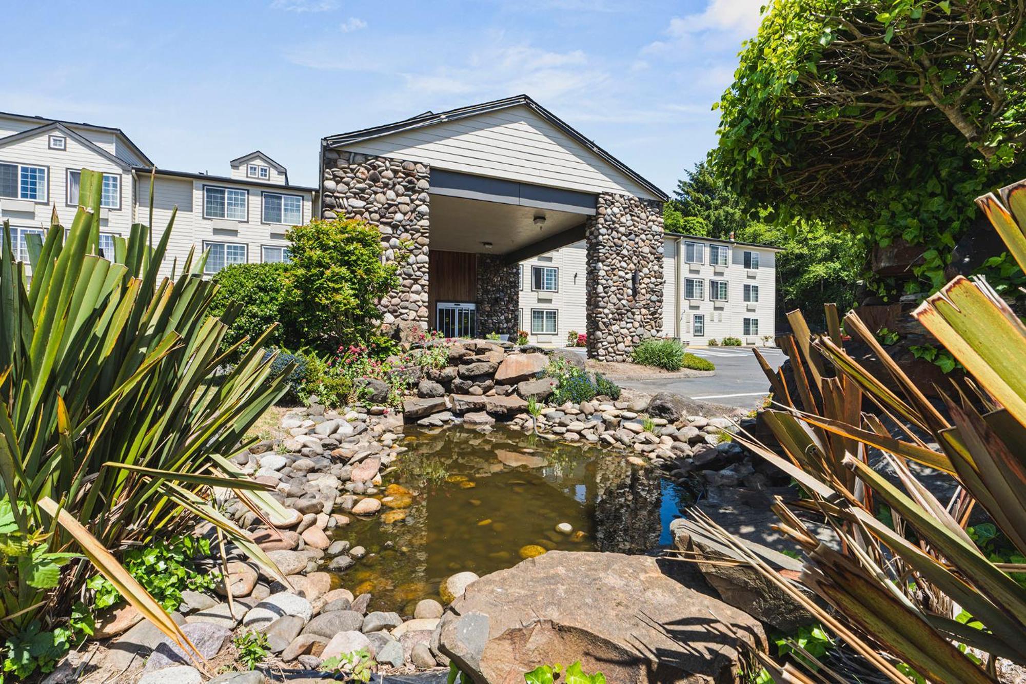 The Ashley Inn & Suites Lincoln City Esterno foto